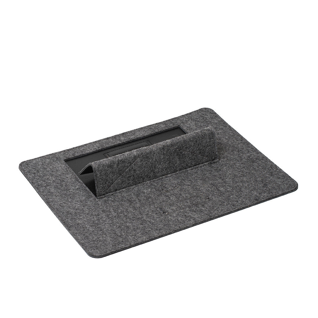 Felt Desktop Stand for iPad-3