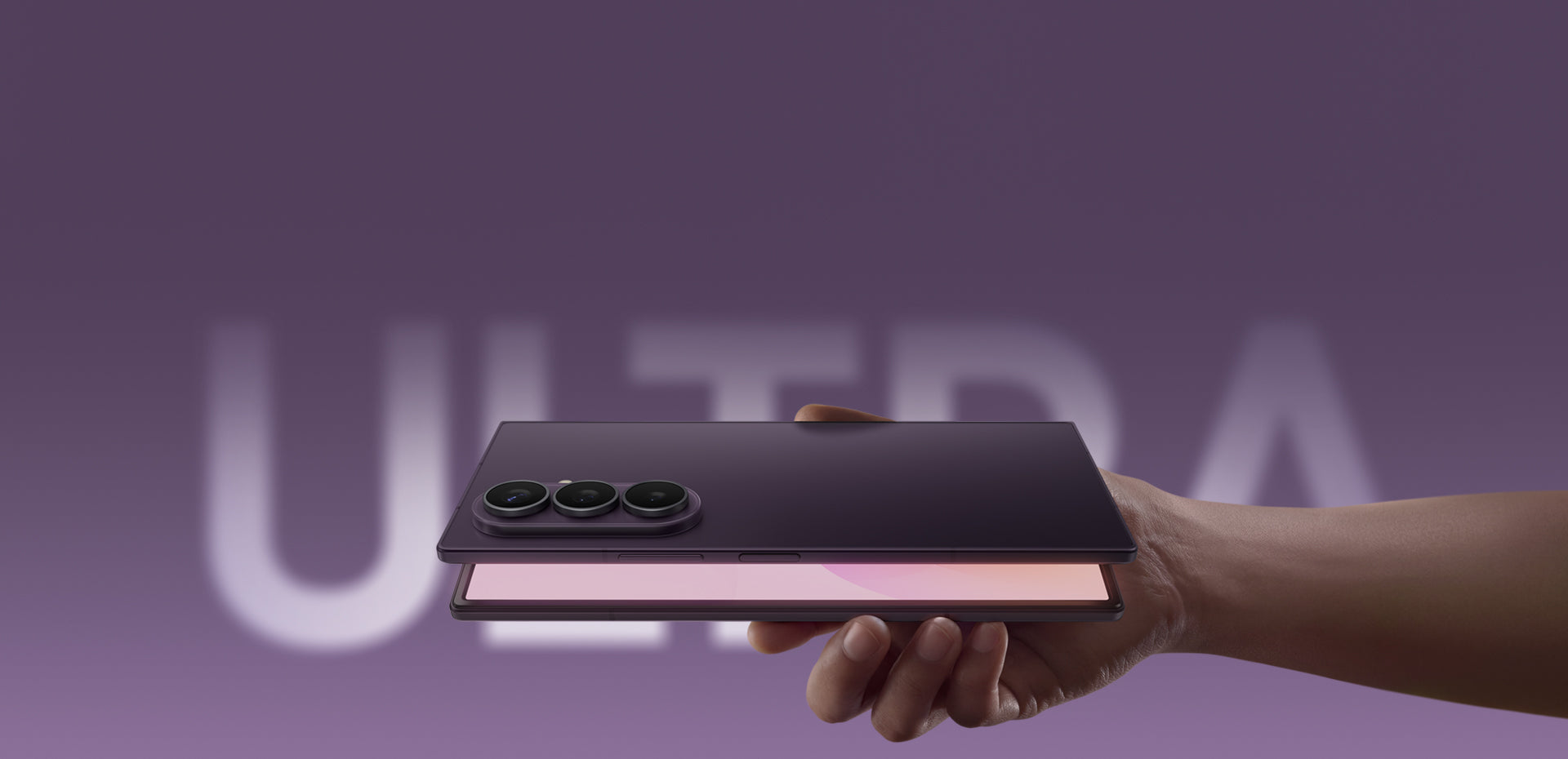 Samsung Galaxy Z Fold 8 Ultra-0